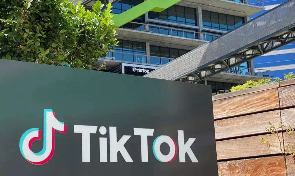 Asegura Donald Trump tener comprador para TikTok-1
