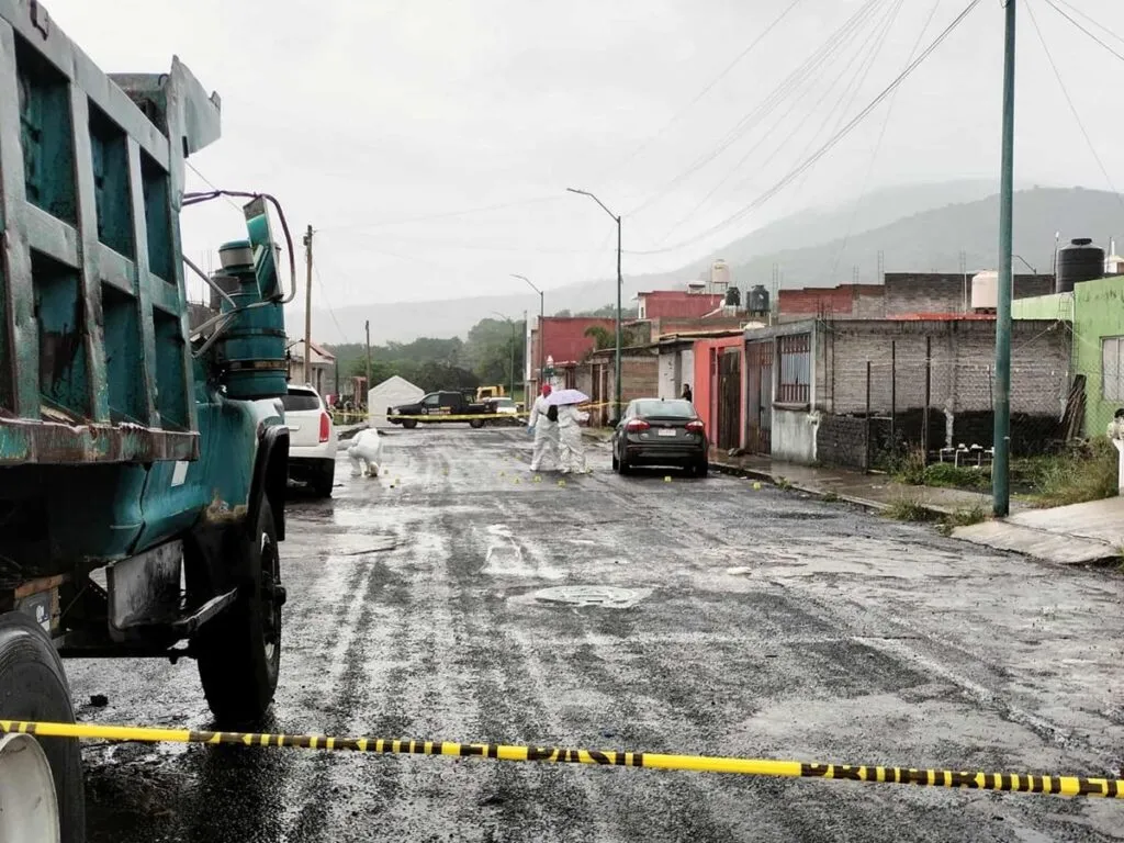 Asesinan a un hombre en Villas de la Loma en Morelia