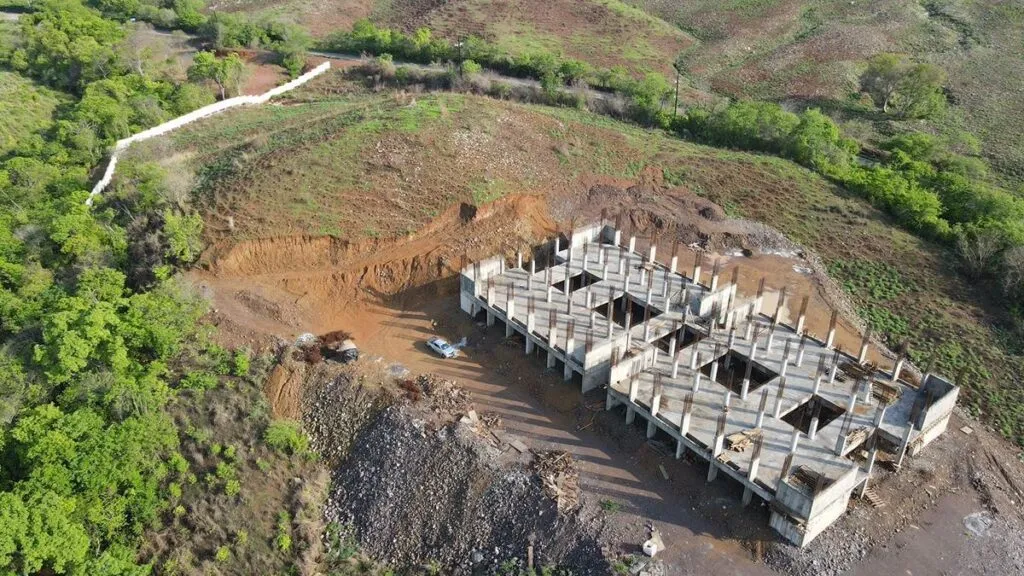 Avanza construcción de nueva universidad en Aquila: SCOP-1