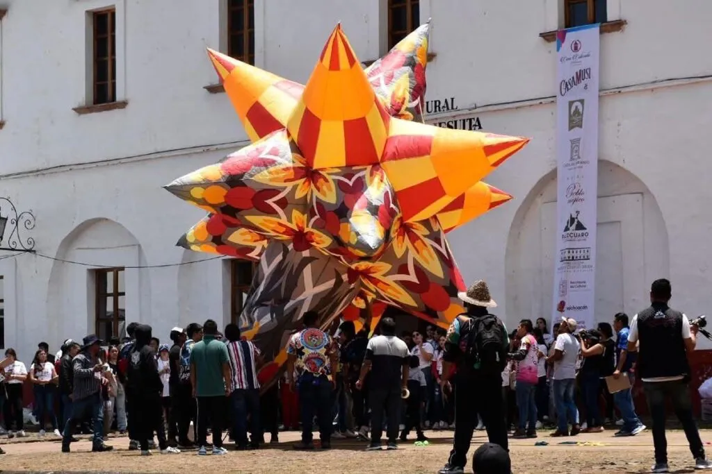 Cantoya Fest 2025 en Pátzcuaro: Disfruta al Máximo 1