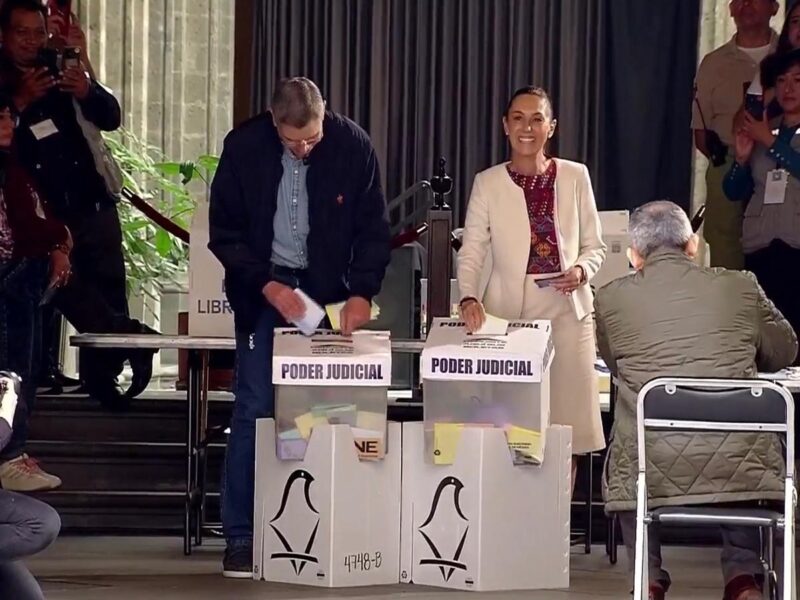 Claudia Sheinbaum emite su voto en elección judicial “que viva la democracia”