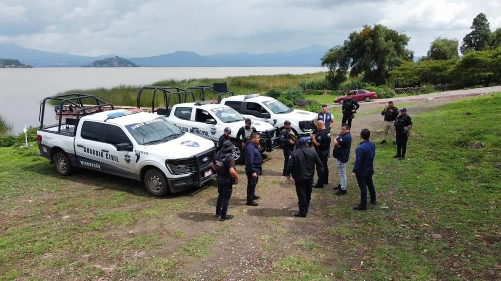 Con drones y lanchas, SSP vigila el lago de Pátzcuaro-2