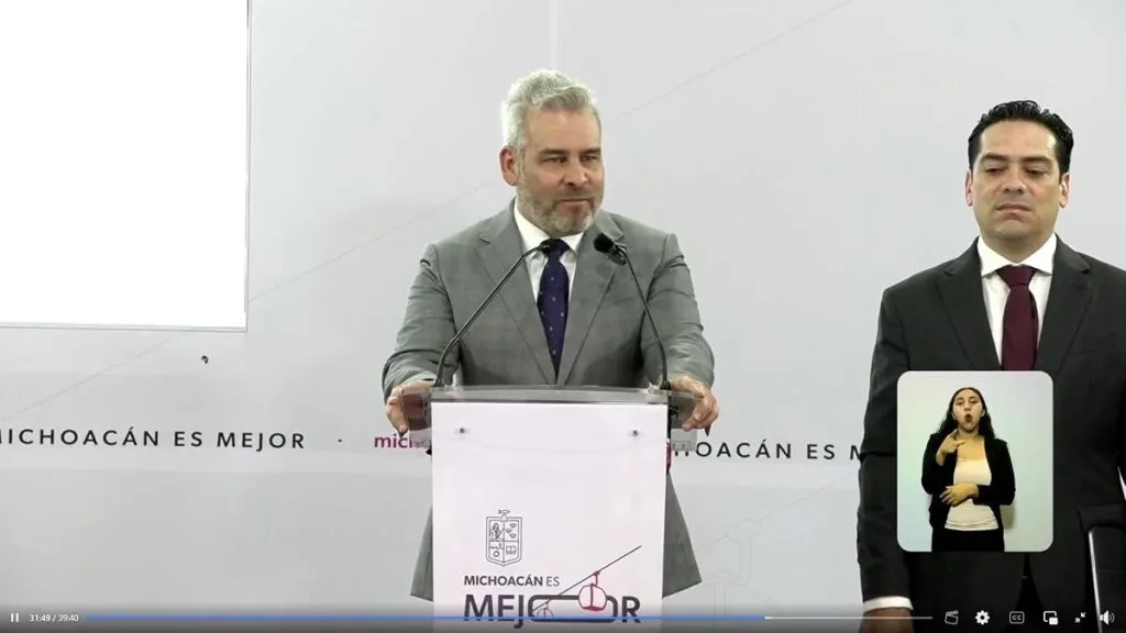 Con tipificación de apología del delito, ahora se sancionará colocación de narcomantas en Michoacán: Bedolla