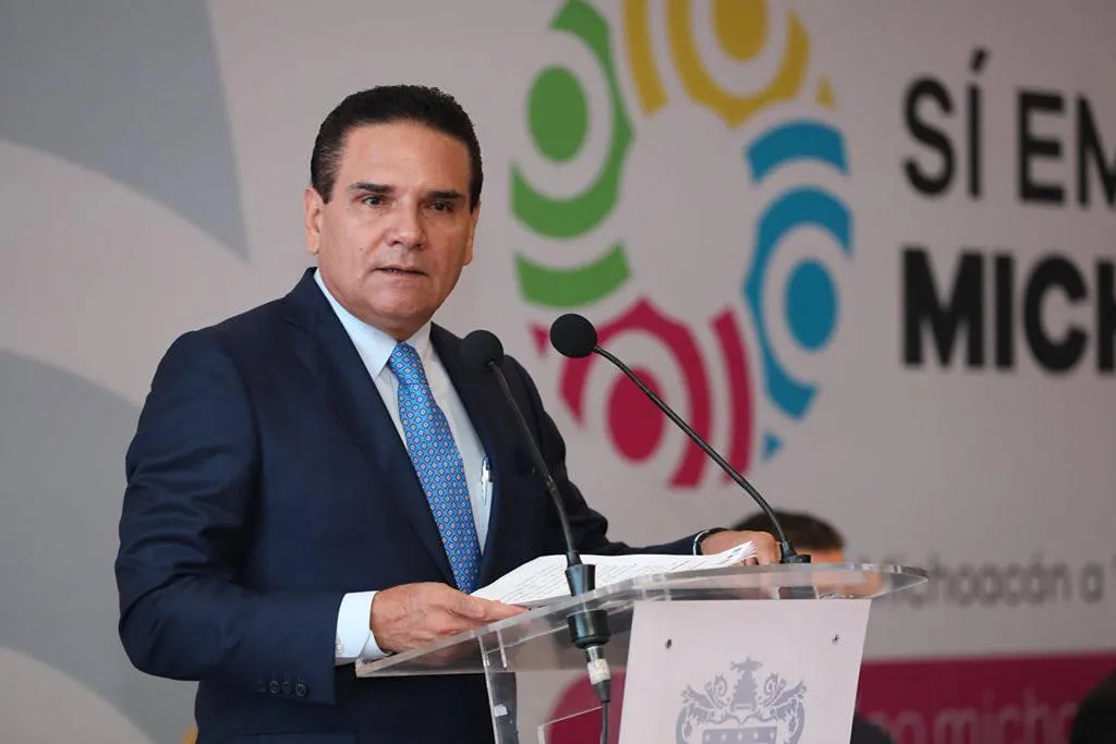 Confirman validez de orden de aprehensión contra Silvano Aureoles