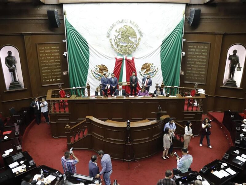 Congreso de Michoacán a favor de una adecuada nutrición y salud pública