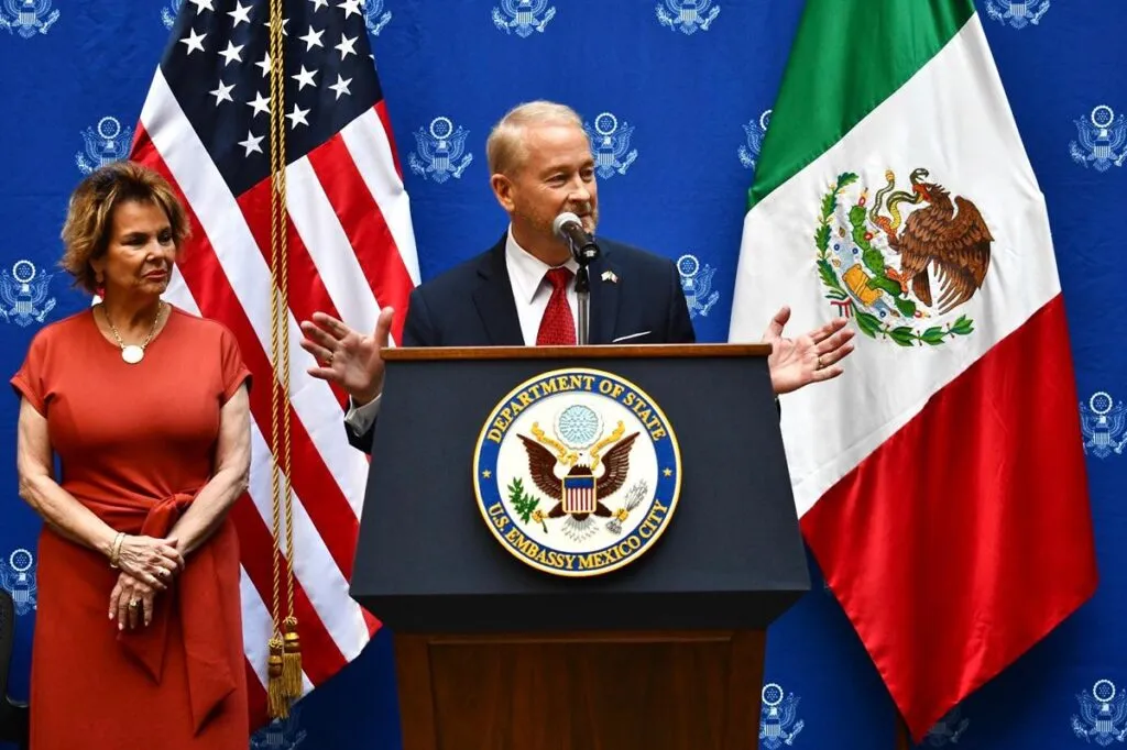 Coordinación México-EU, vital para frenar tráfico de fentanilo: embajador