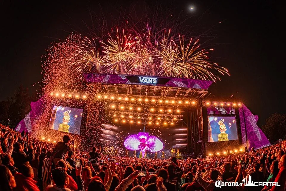 Corona Capital 2025 revela su cartel oficial: éstas son las bandas y artistas que estarán en el festival