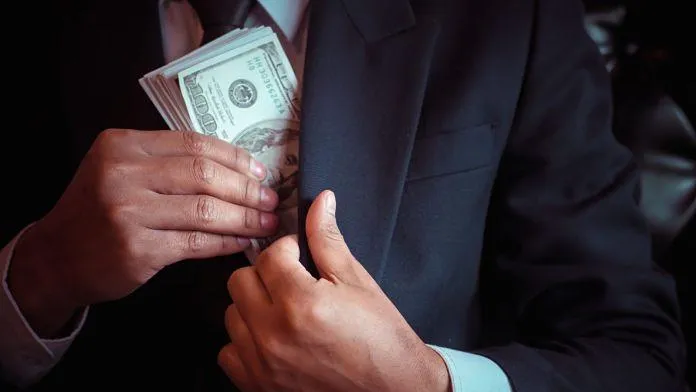 Corrupción en trámites públicos afecta a 1 de cada 8 personas en Michoacán: INEGI