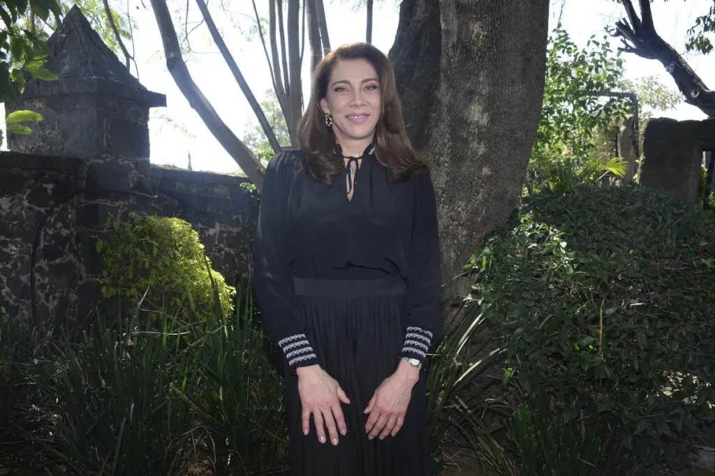 Cynthia Klitbo arremete contra paparazzis tras resolución del caso de Livia Brito