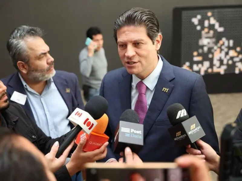Descarta Alfonso Martínez reforzar su seguridad tras asesinato de alcaldes en Michoacán