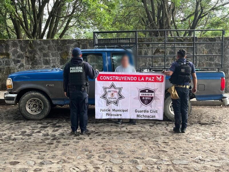Detienen a hombre que circulaba con camioneta robada en Pátzcuaro