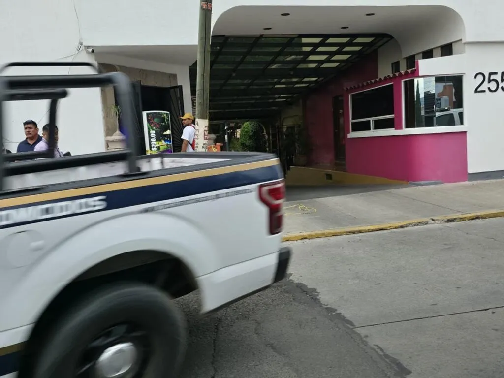 Dos menores de edad con huellas de estrangulamiento, los cuerpos encontrados en hotel de Morelia-1