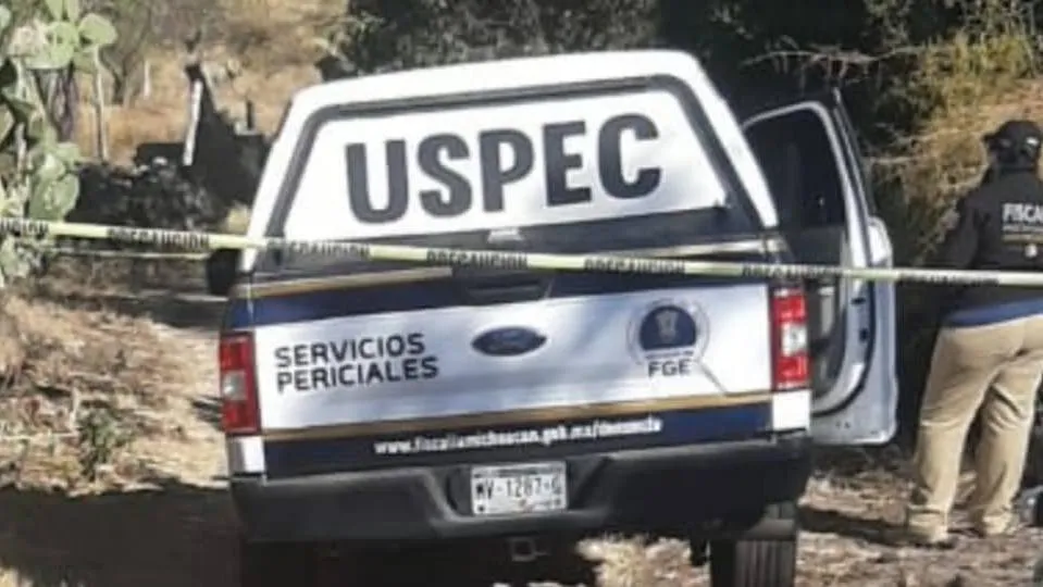Encuentran cadáver en descomposición en Apatzingán