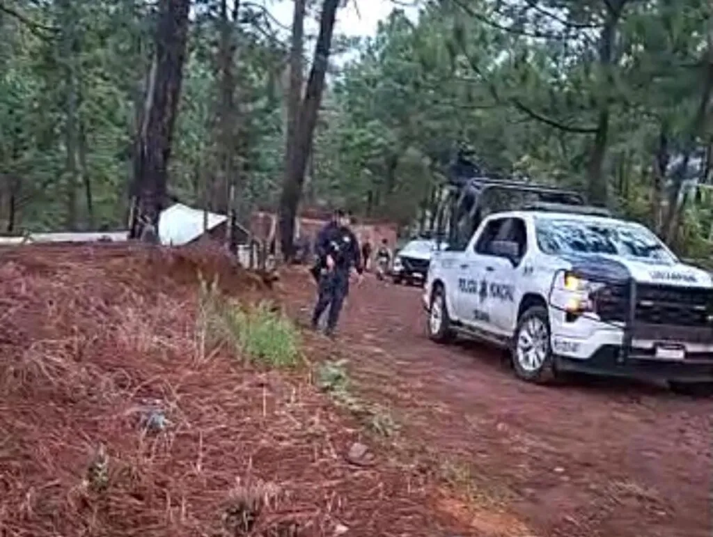 Enfrentamiento en Uruapan deja al menos dos hombres sin vida y uno más herido