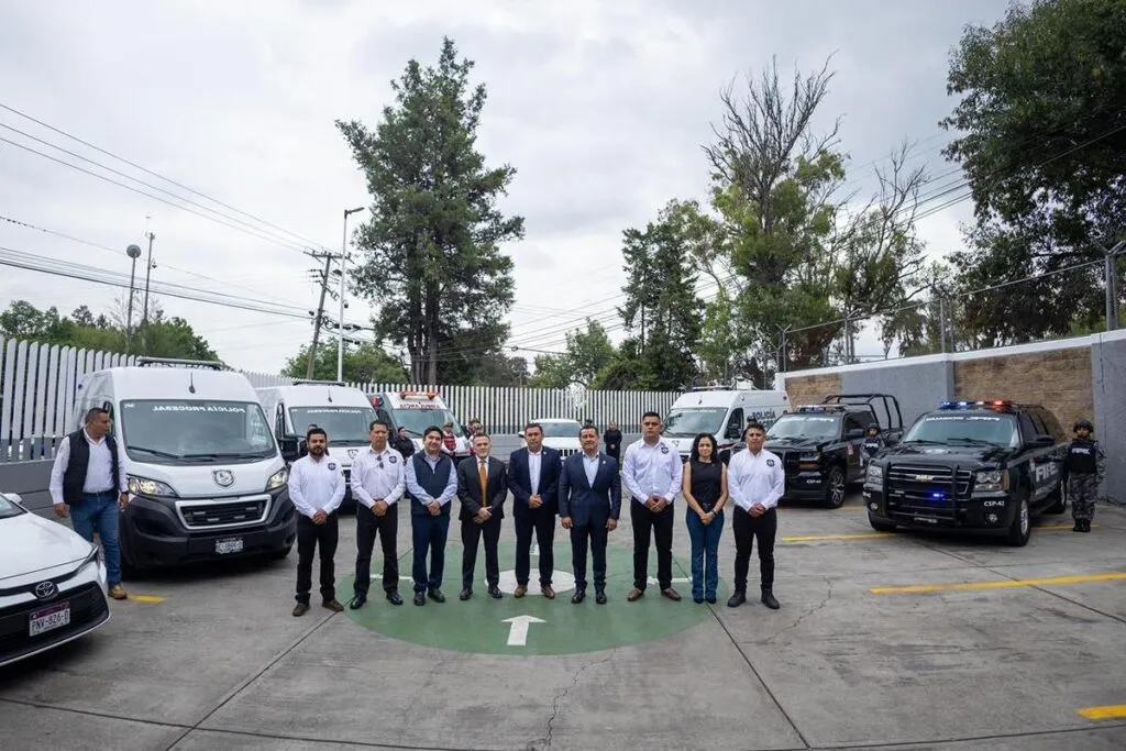 Entrega Torres Piña vehículos y equipo especializado al Sistema Penitenciario en Michoacán-1