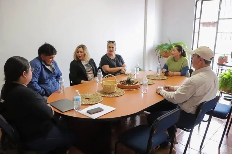 Estudiantes de Quiroga se sumarán al desarrollo urbano del municipio