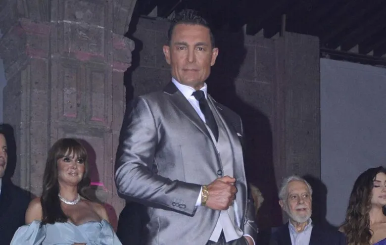 Fernando Colunga rompe el silencio: ¿Molesto con Juan Osorio