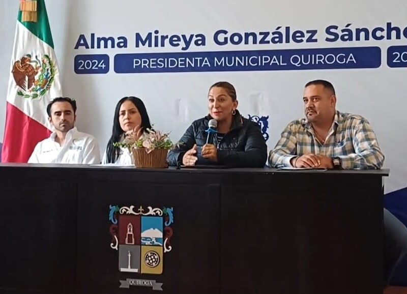 Firman convenio para atender perros callejeros en Quiroga