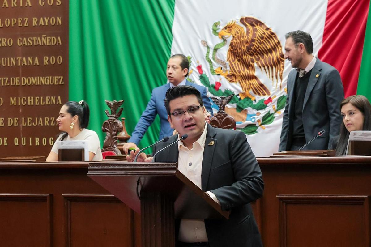 Garantizar vacunación completa en Michoacán es esencial para la salud infantil, Toño Carreño 1