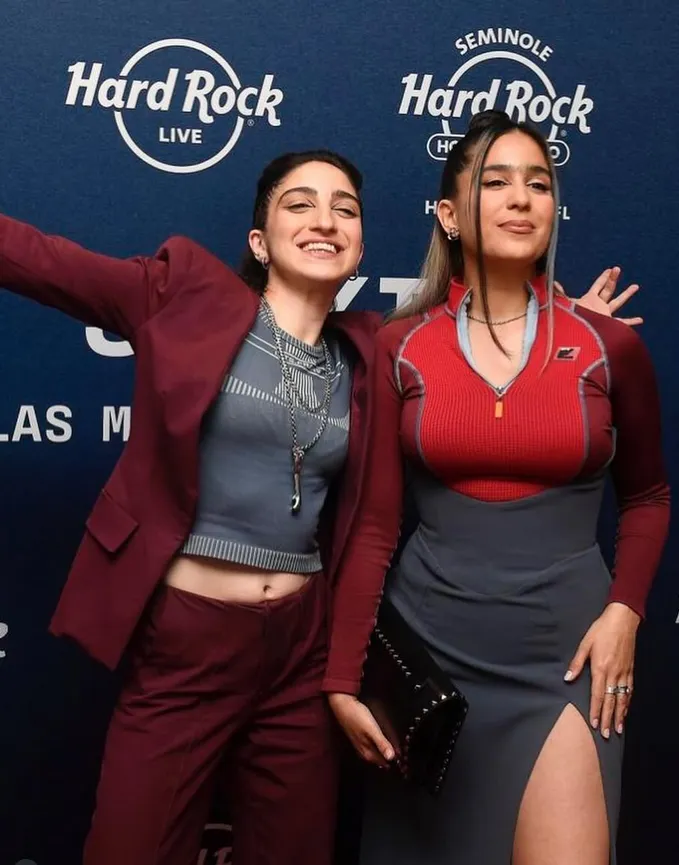 Gloria Estefan orgullosa de que su hija no oculte su amor por una mujer-2