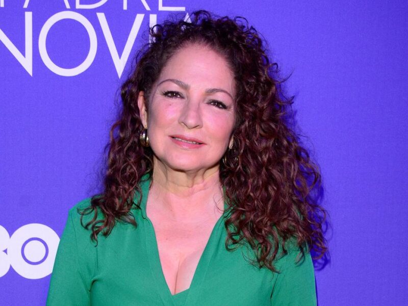 Gloria Estefan orgullosa de que su hija no oculte su amor por una mujer