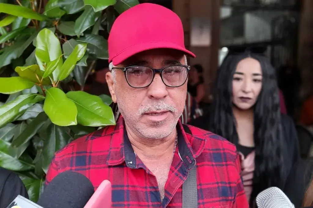 Guadalupe Mora denuncia disputa de cárteles en La Ruana