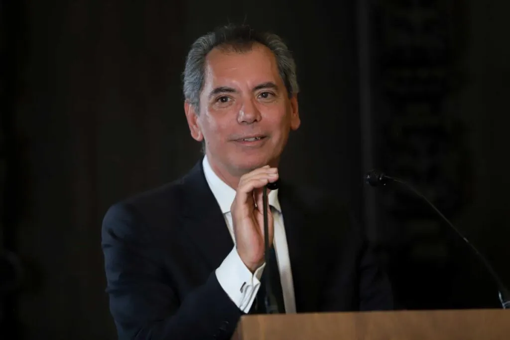 Hacienda interviene bancos mexicanos CIBanco, Intercam y Vector por fallas en financiamiento