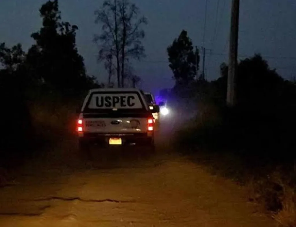 Hallan cadáver con mensaje de “ratero” en San José de las Torres, Morelia