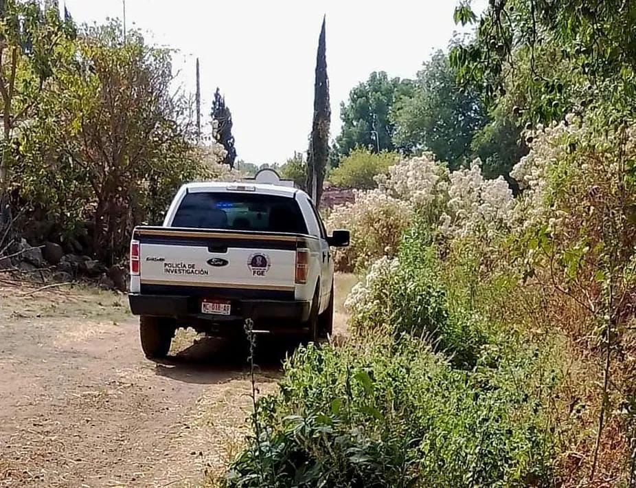 Hallan cadáver maniatado y con huellas de violencia en Queréndaro