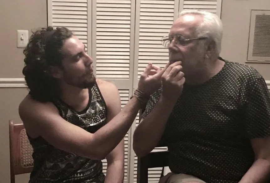 Hijo de Luis de Llano cree en la inocencia de su padre-2