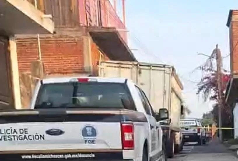 Hombre es asesinado en ataque armado a balazos en Uruapan