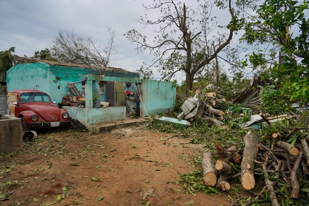 Huracán Erick daña 500 casas en Guerrero