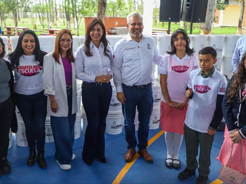 Impulsa Michoacán programa "Pinto mi Escuela"! para transformar planteles