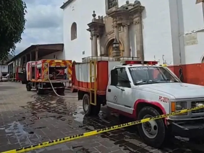 Incendio en bodega en la Catedral de San Jerónimo en Tacámbaro