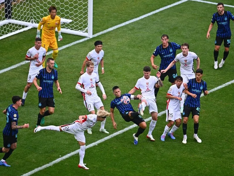 Inter de Milán vence al Urawa