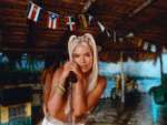 Karol G comparte sus sueños futuros con Feid
