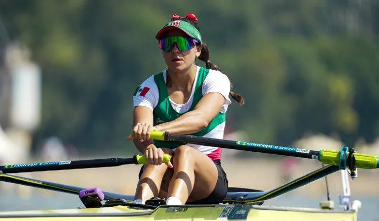 Kenia Lechuga gana oro en copa del mundo de remo