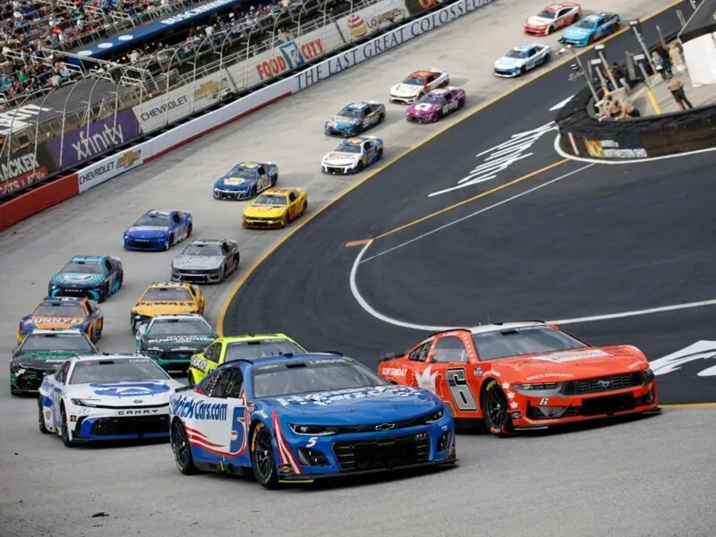 La adrenalina de la NASCAR Cup Series llega a México