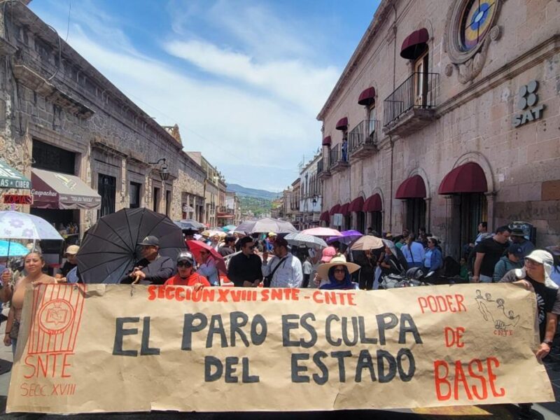 La CNTE se levanta sin bandera, sin rumbo y sin logros