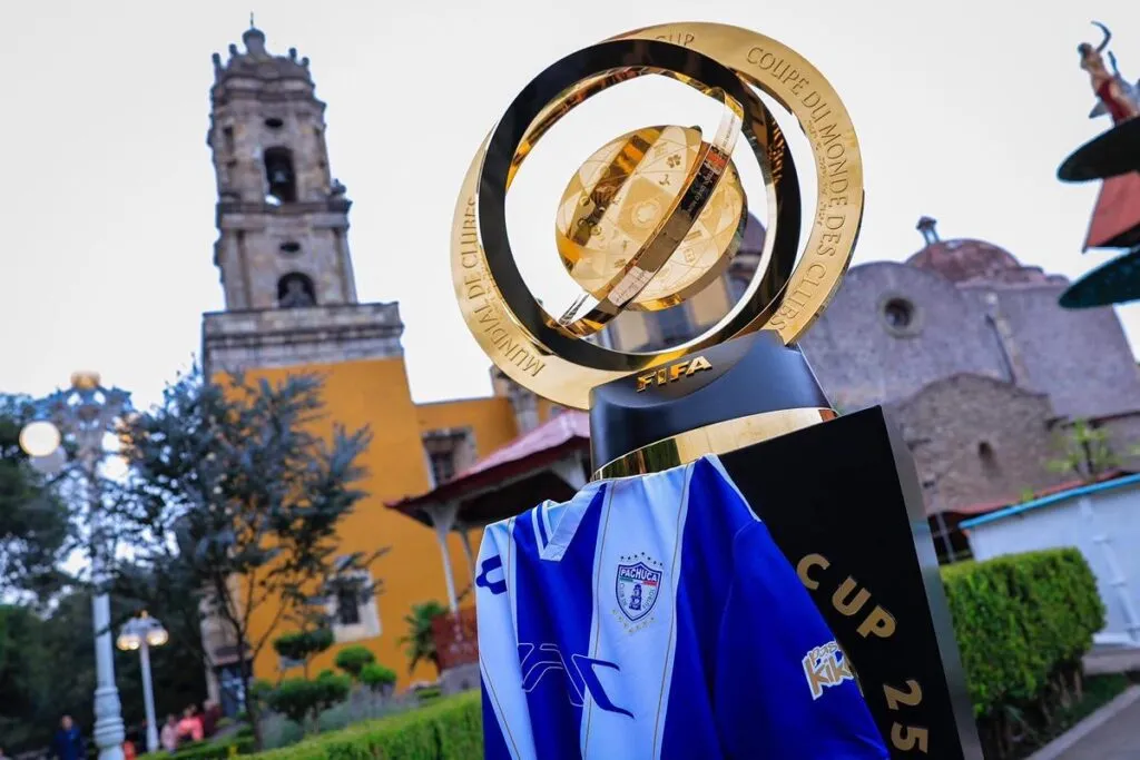 Lo bajan del Mundial de Clubes; Pachuca deja ir a José Castillo-1