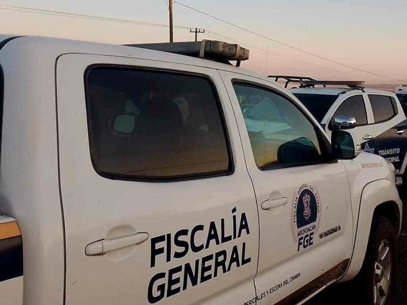 Localizan el cuerpo decapitado de un hombre en la Morelia-Salamanca en Michoacán