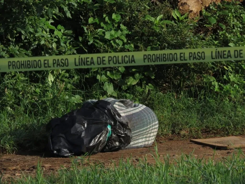 Localizan en cadáver de un hombre con impactos de arma de fuego en Uruapan-1