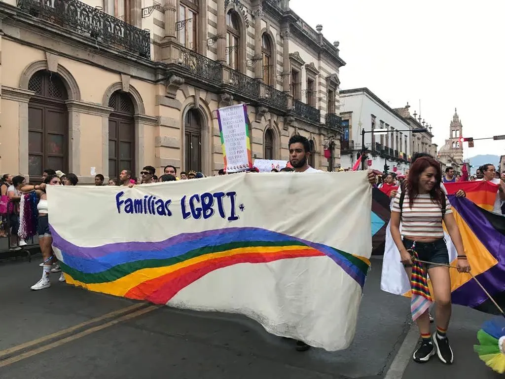 Más de 298 mil personas LGBTI+ viven en Michoacán: Inegi