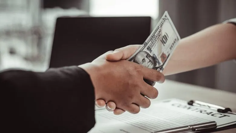 Menos del 5 % denuncia corrupción en Michoacán; desconfianza frena el acceso a la justicia
