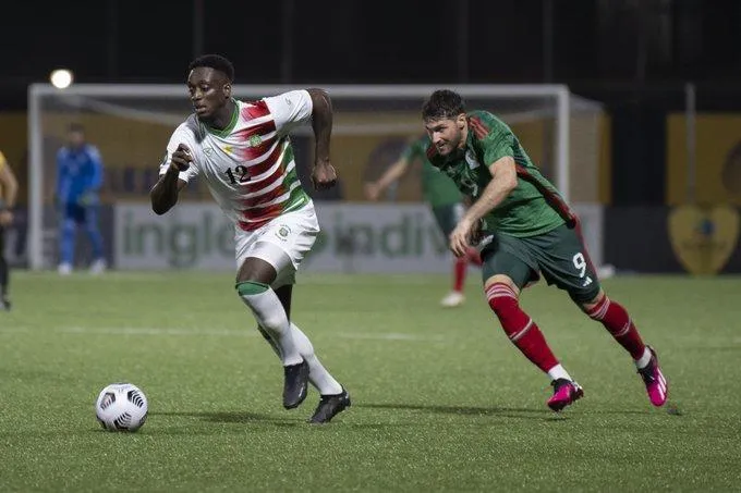 México con el objetivo de recuperar el buen futbol se mide con Surinam-1