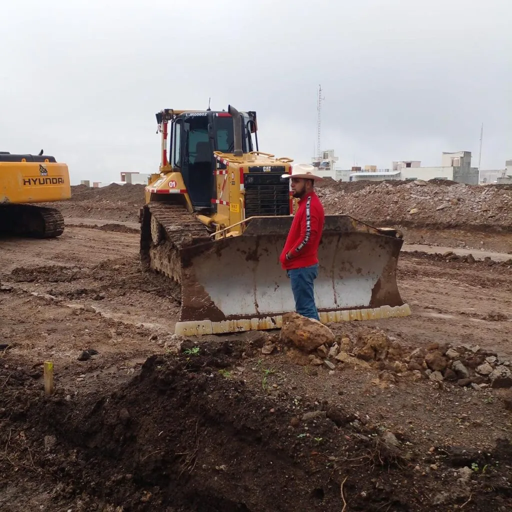 Morelia: vecinos paran obra en la Amalia Solórzano por afectación al servicio de agua-1