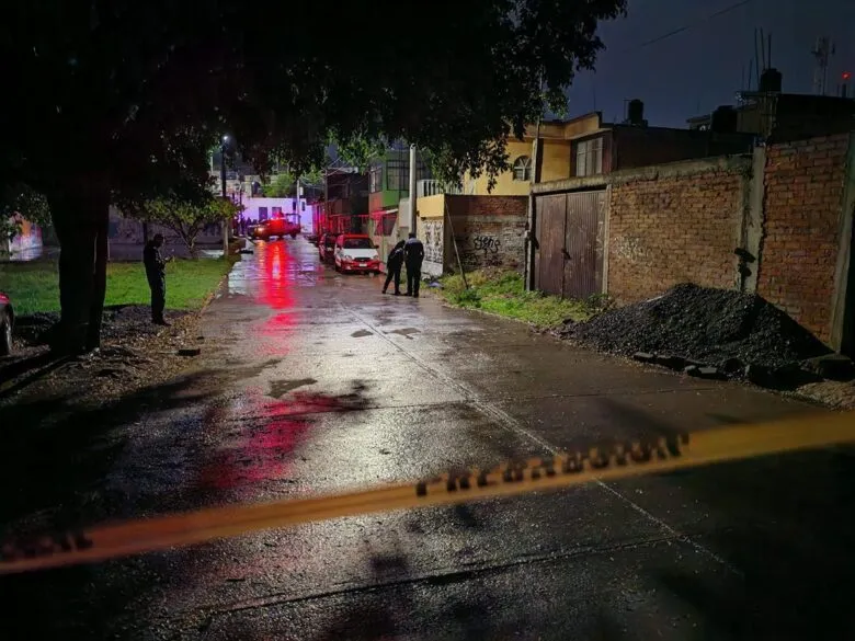 motosicarios asesinan a dos sujetos en Morelia