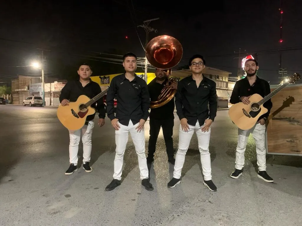 Ofrecen recompensa por homicidas de miembros del Grupo Fugitivo