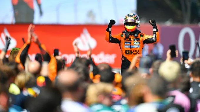 Oscar Piastri domina en el Gran Premio GP de España con el 1-2 de McLaren