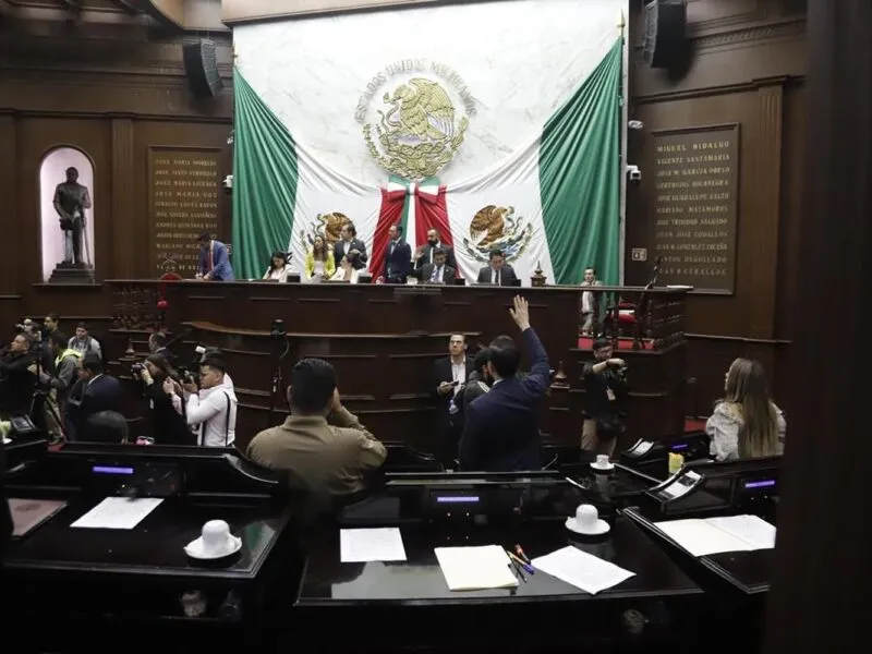 Otorgará Congreso “Medalla Michoacán al Mérito Docente” a Rafael Lara Hernández